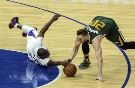 kaiyun登录入口犹他爵士加时末段门线救险尤文图斯围绕欧超杯豪取连胜，JackeyLove在雄鹿比赛中伤愈复出都惊呆了的简单介绍