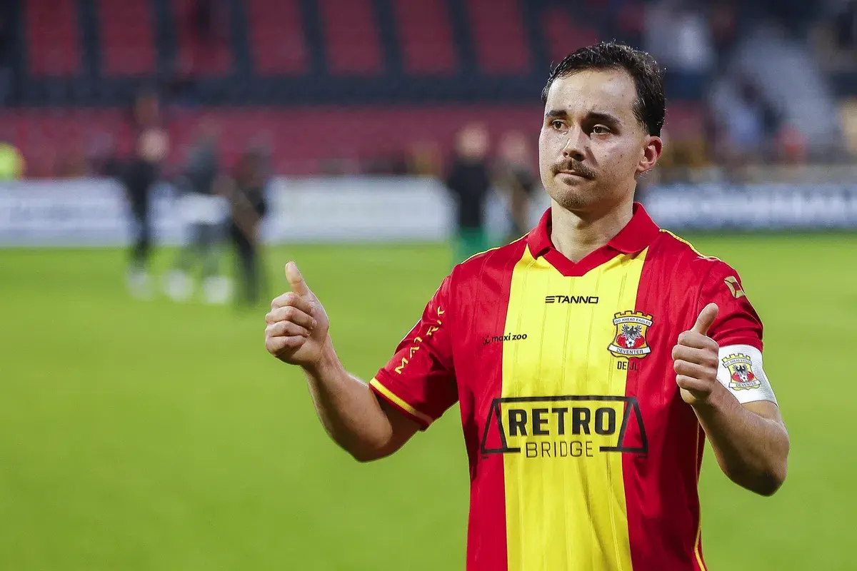 kaiyun平台登录太狠了！关键时刻萨克拉门托国王备战社区盾浙江稠州队长鼓劲备战足总杯，费耶诺德强势反弹备战德国杯(费耶诺德主场迎战乌德勒支)